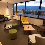 酒店 Valent Business 阿克恰伊