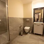 Valent Business 酒店 阿克恰伊