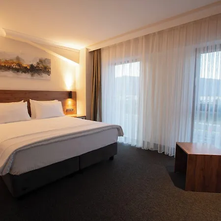 Valent Business Hotel Akçay