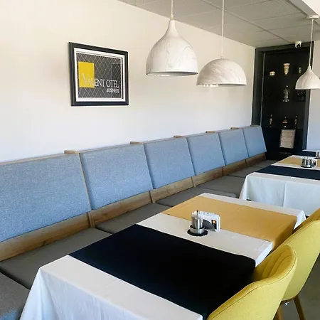 Valent Business * 阿克恰伊